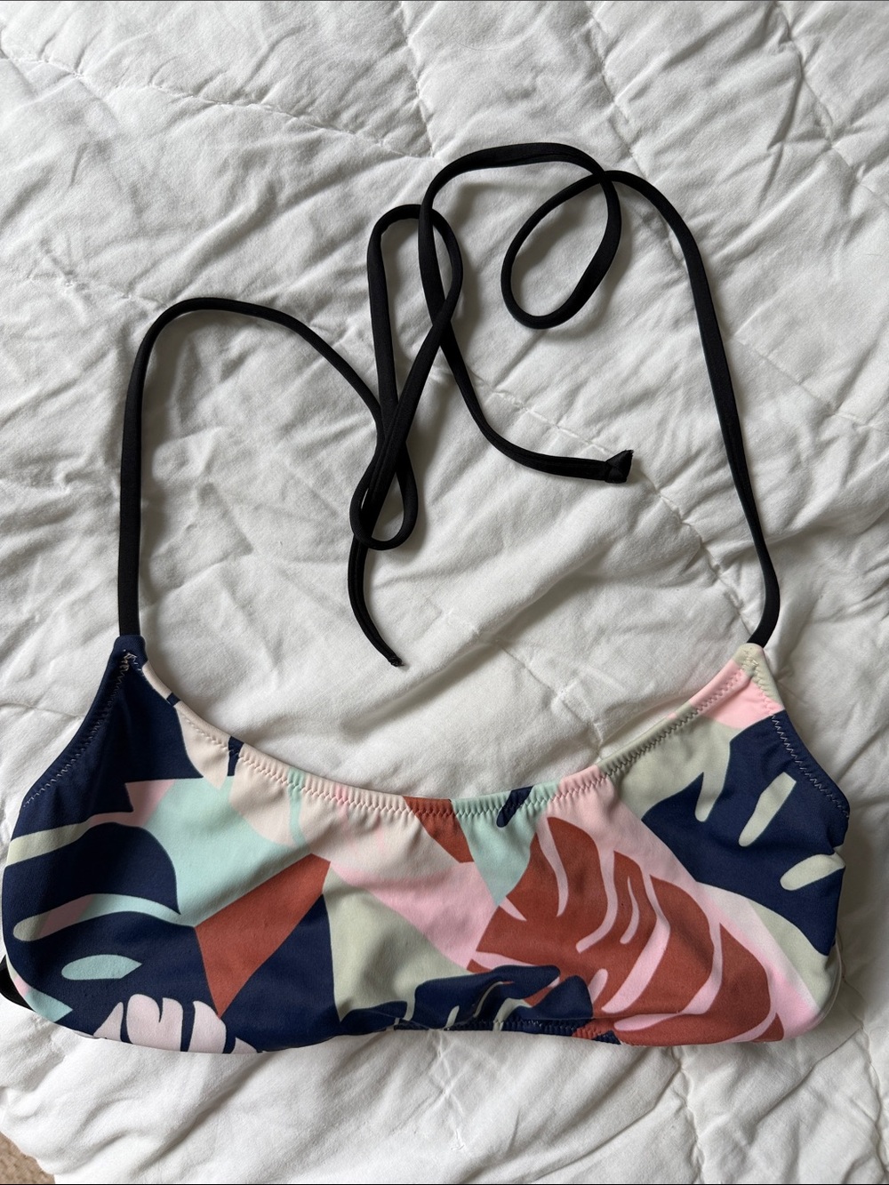 PINK Victoria's Secret Navy, Pink & Coral Tropical Bikini Top